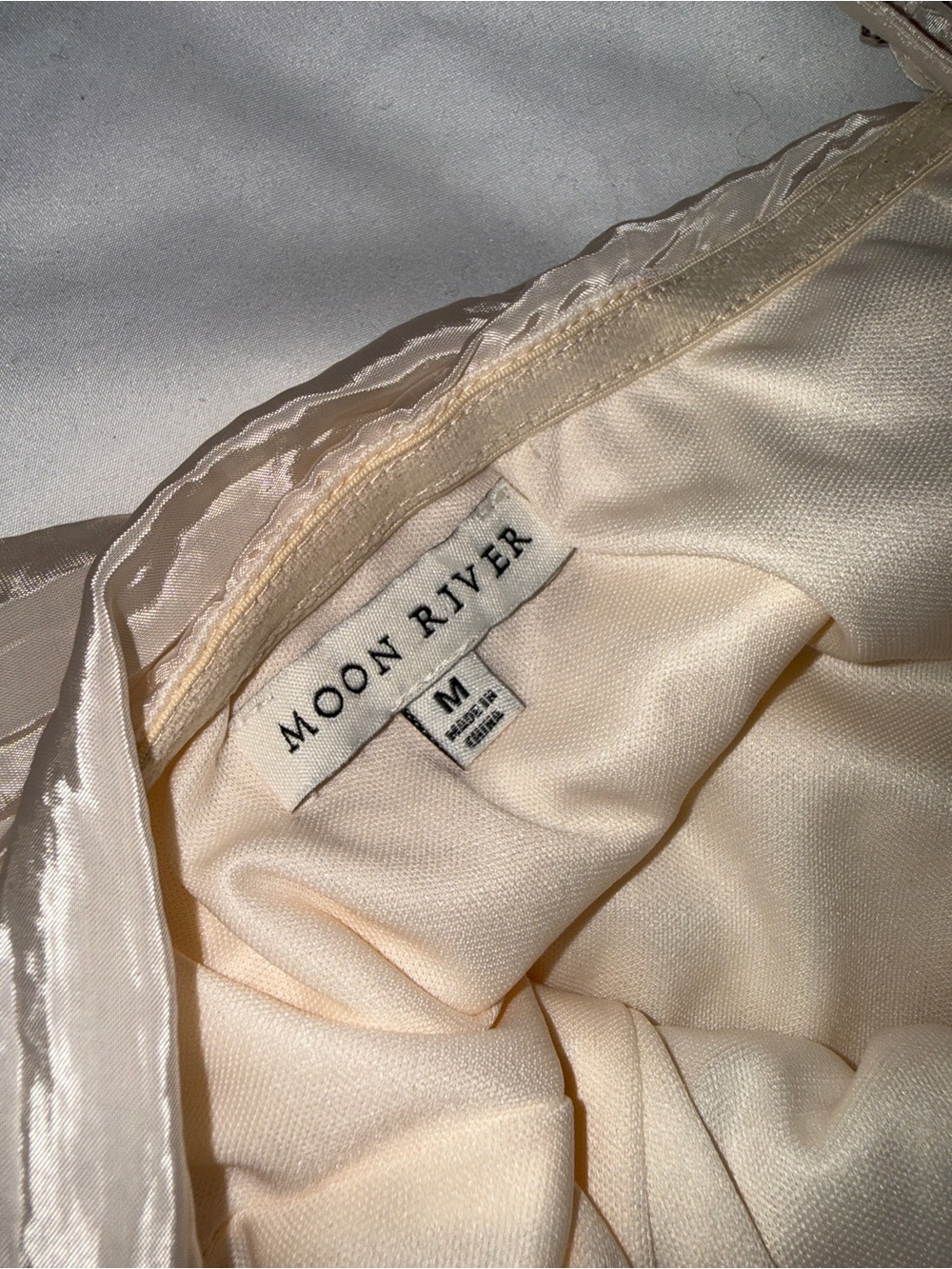MOON RIVER Elegant Cream Ruffle  Mini Dress - Picture 2 of 5